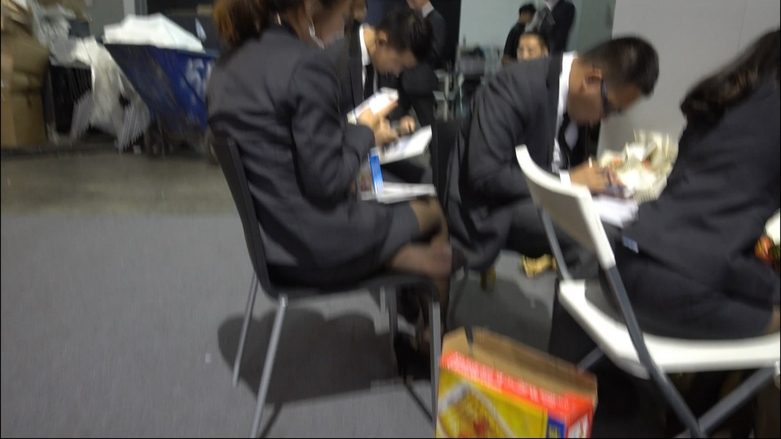 streetsnapshoep[00 00 36][20181210 220920 4]